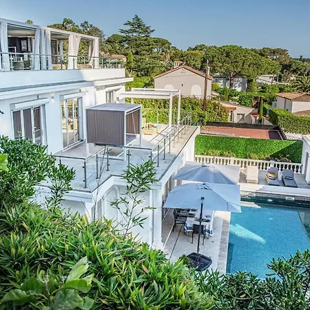Private With Private Heatead Pool, Sauna And Jacuzzi In Antibes
